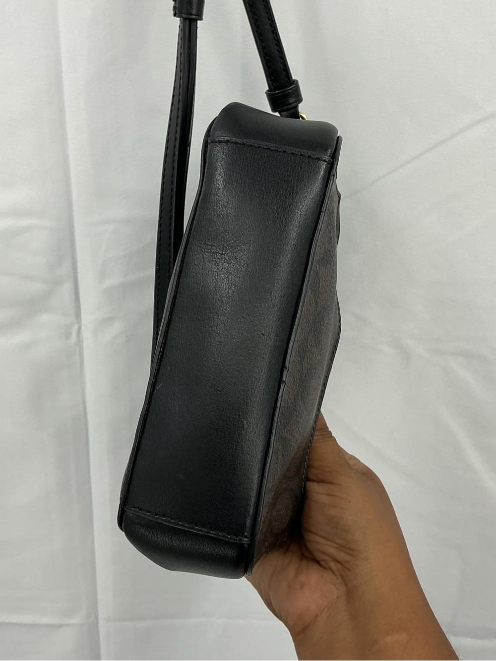 Coach Brown Signature Small Crossbody with Black Strap D17 - Picture 7 of 7